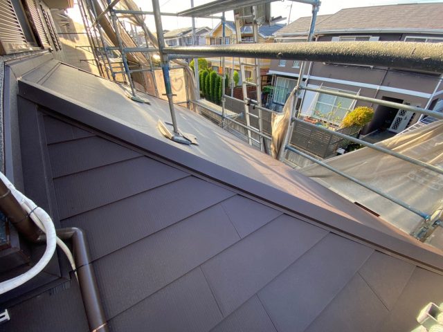 三木市のシルキーG2を使用した葺き替え工事